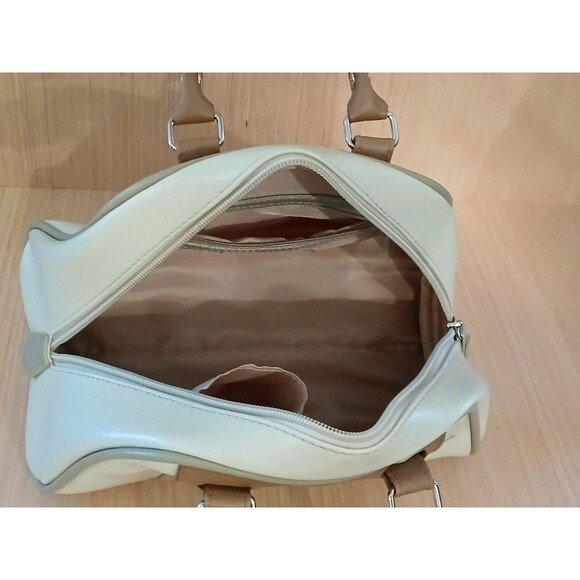 Fiorucci Women's Small Leather Bowling Handbag Purse Cream Heart Patch Handles - Picture 8 of 12